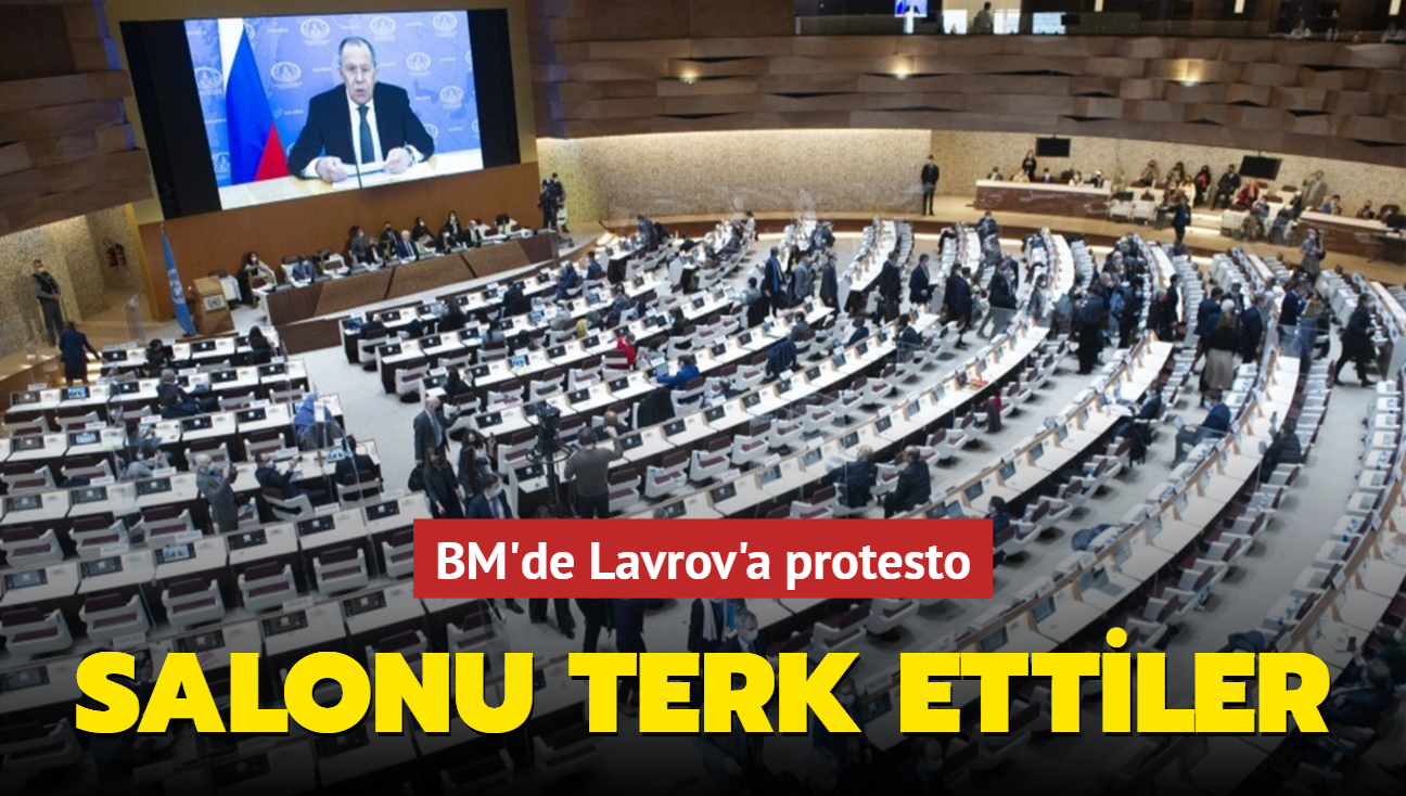 BM'de Lavrov'a protesto... Salonu terk ettiler