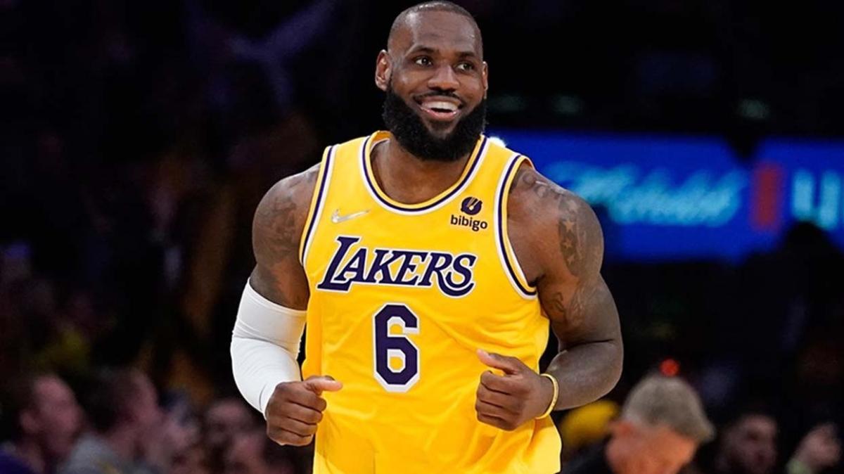 LeBron James rekor krd, Lakers geriden gelip kazand