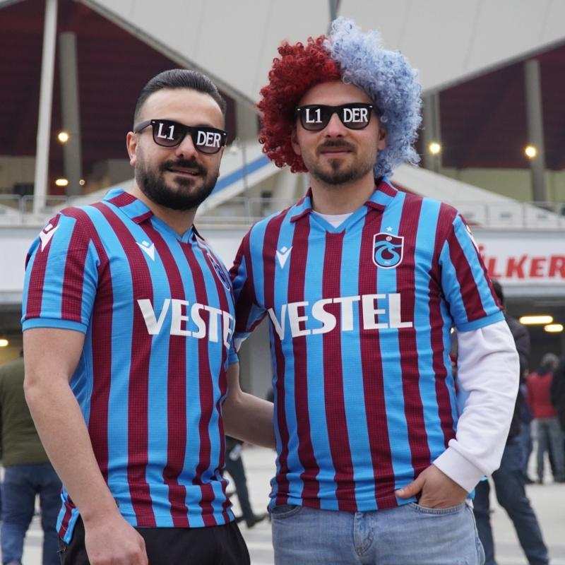 Trabzonspor taraftarından Göztepe maçına yoğun ilgi
