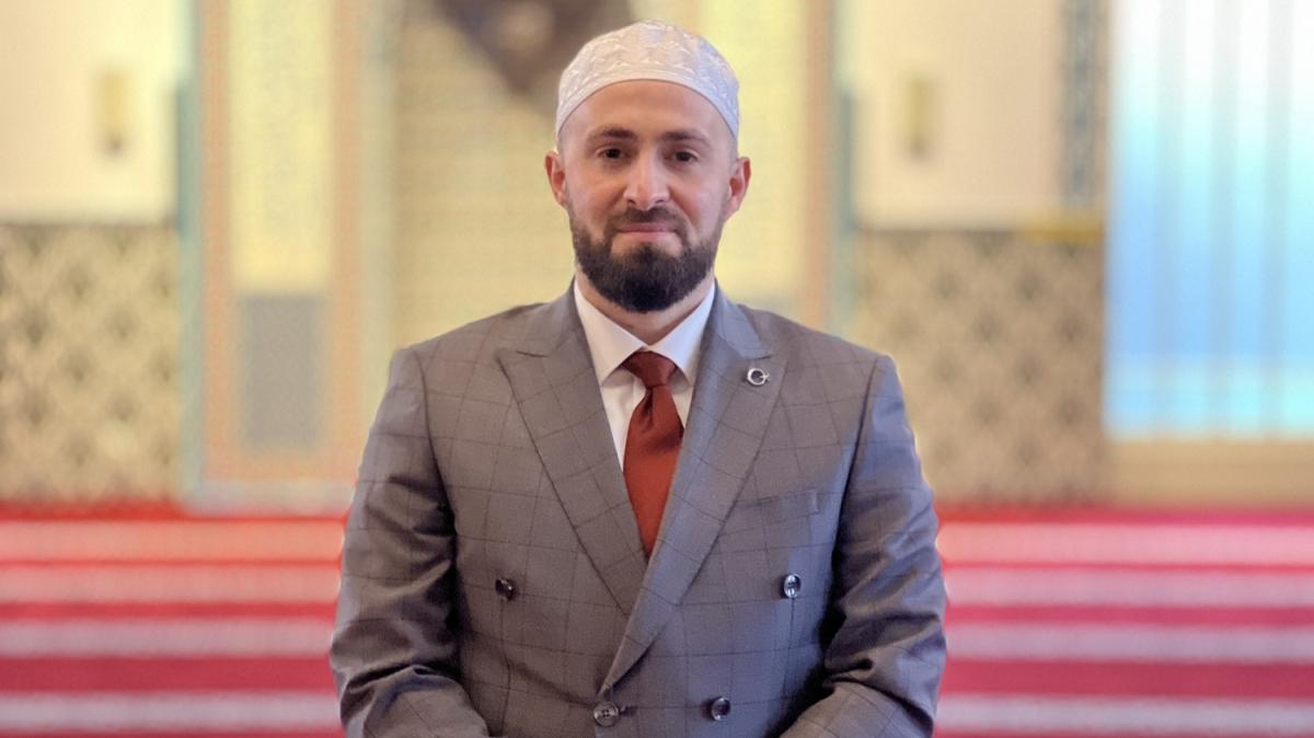 Hollandalı imam  kişiyi Müslüman yaptı