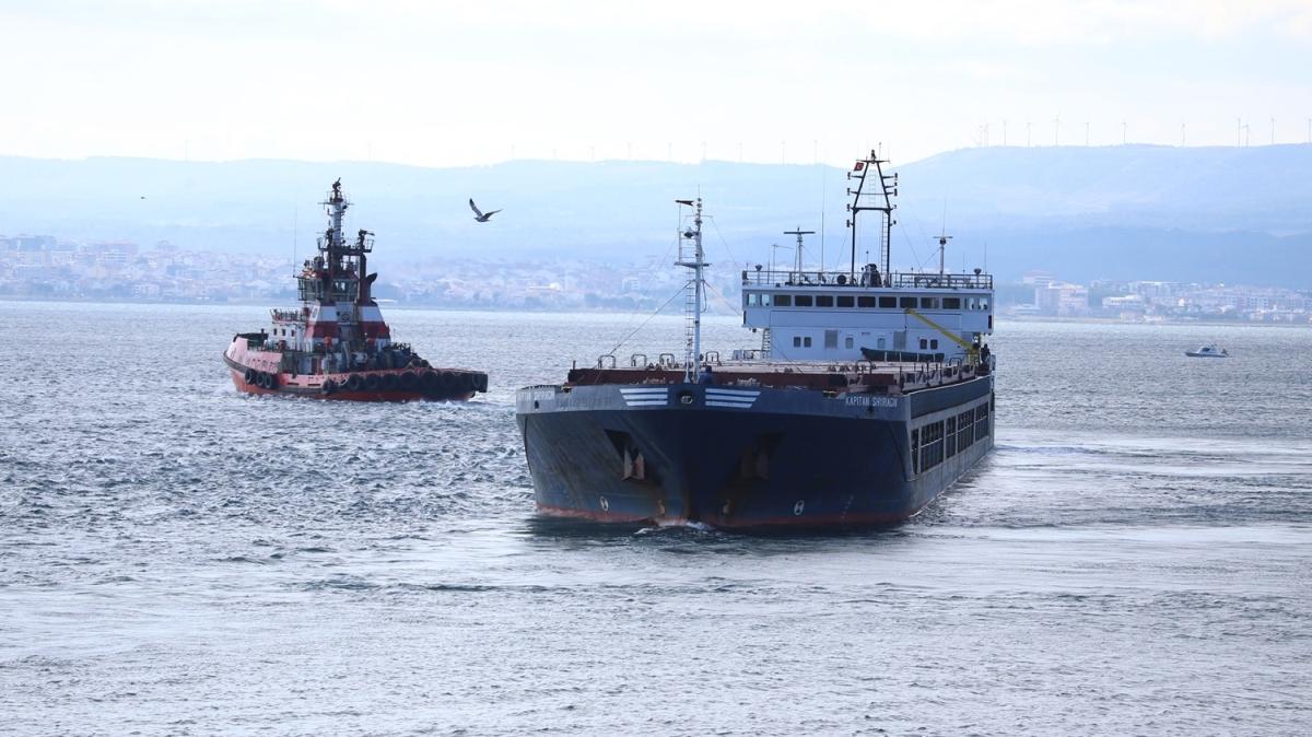 anakkale Boaz'nda gemi karaya oturdu!