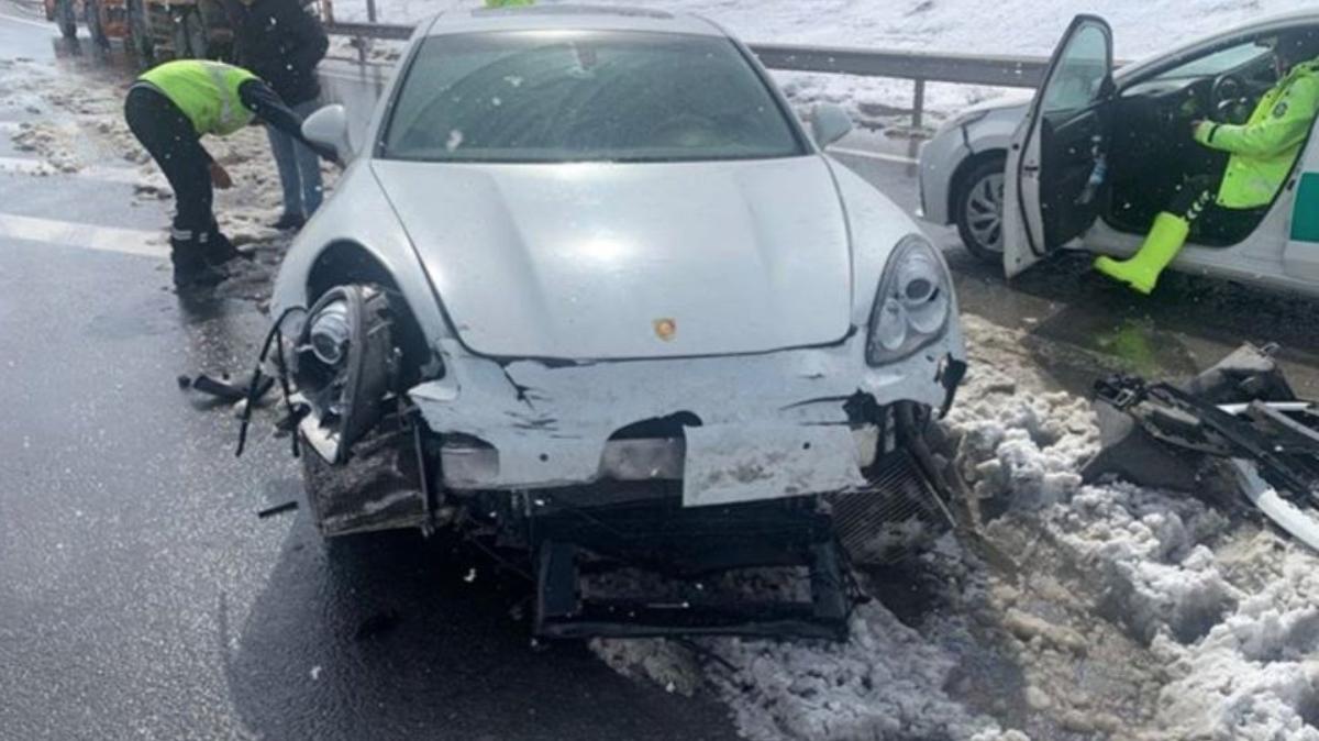 Son dakika haberi: Yeni Malatyaspor Bakan Adil Gevrek, trafik kazas geirdi