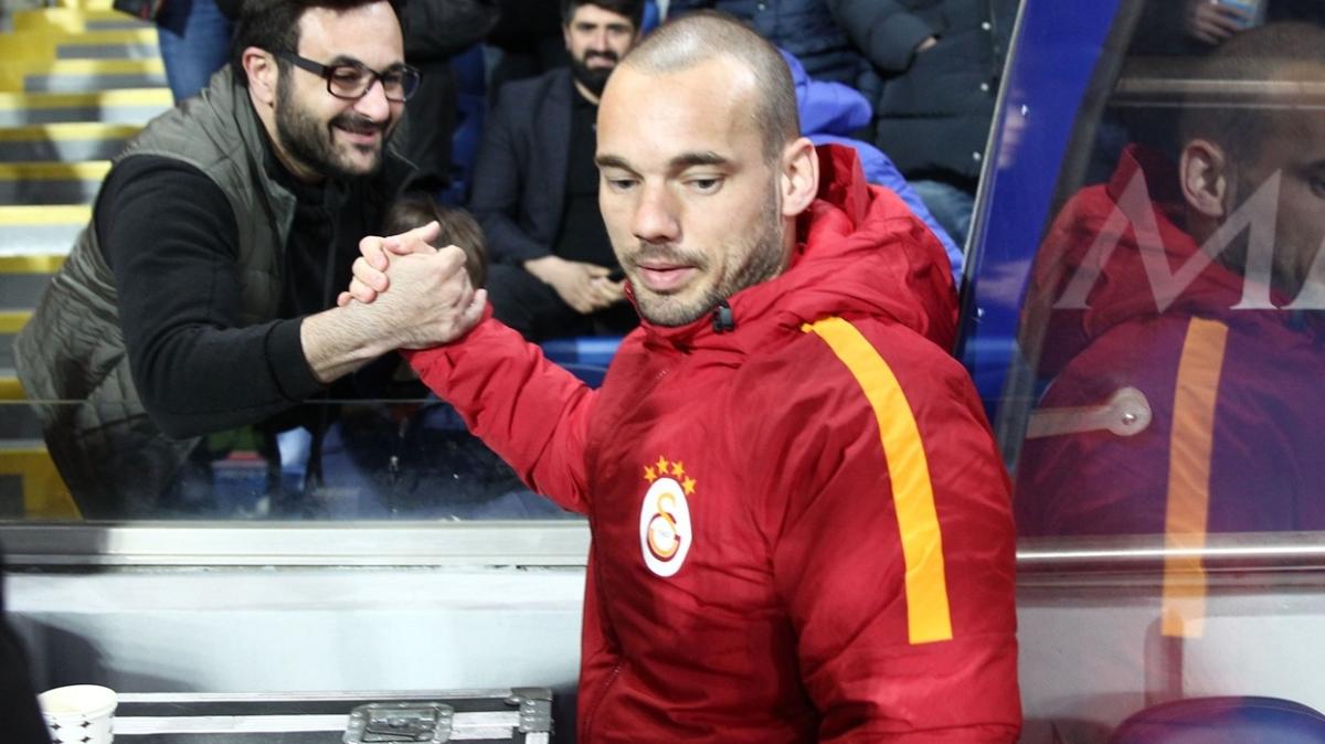 Galatasaray'dan Wesley Sneijder srprizi! Taraftarlarn heyecan katland