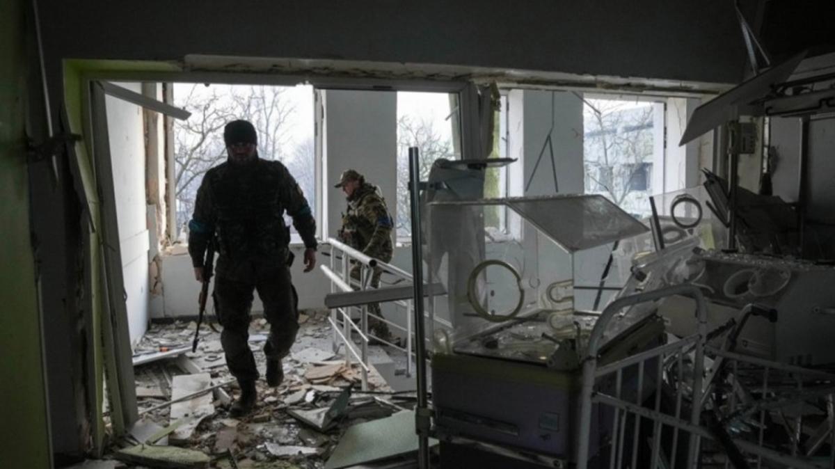 Rus birlikleri Mariupol'de hastaneyi ele geçirdi