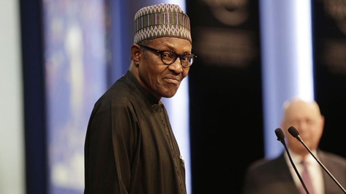 Nijerya başkanı halkından özür diledi