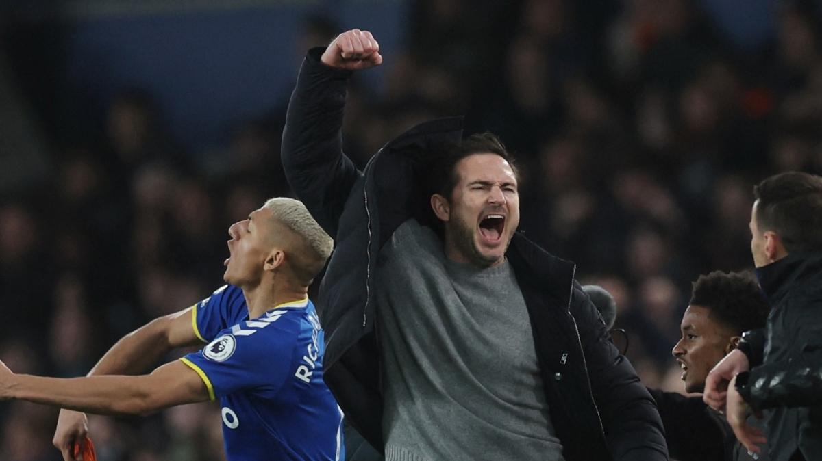 Frank Lampard 90+9'da gelen gole sevinirken elini krd: Hepsi feda olsun