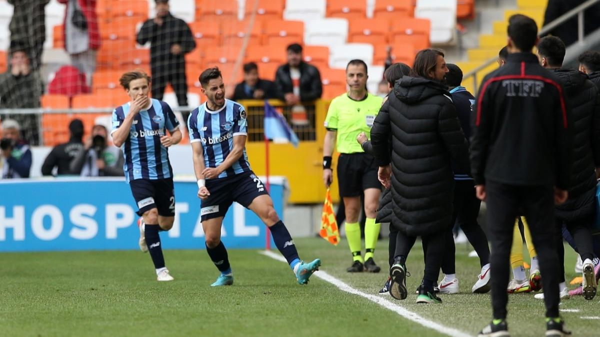 Adana Demirspor, Medipol Başakşehir engelini 2 golle aştı