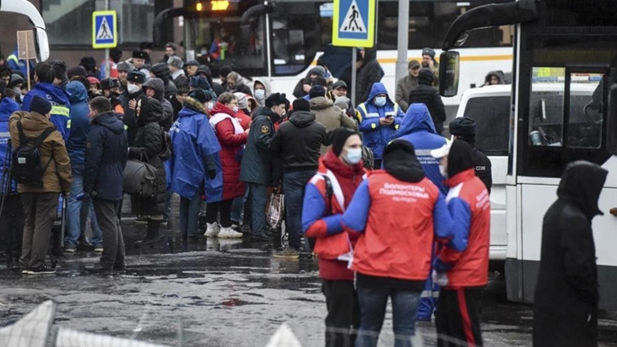 Ukrayna'dan tahliyelerle ilgili  yeni aklama