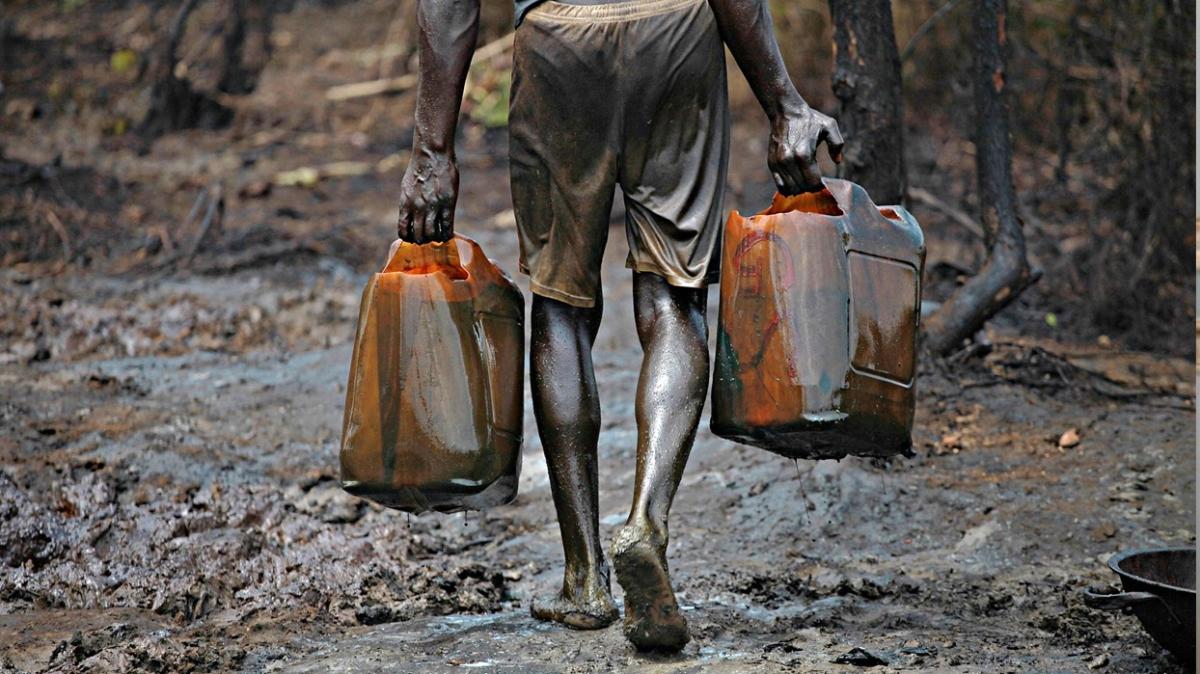 Nijerya Ulusal Petrol irketi lkede alnan petrol miktarn aklad