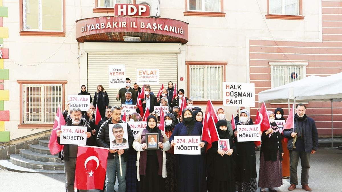 938. kez haykrdlar: Evladmz PKK'ya HDP kard