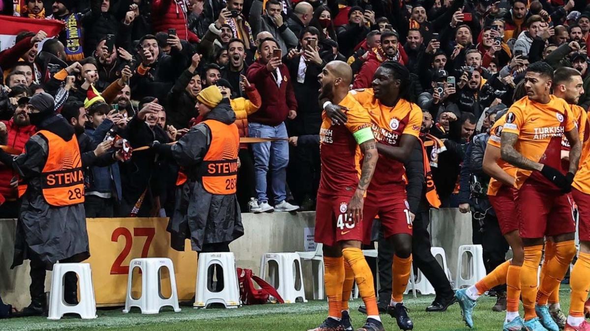 Galatasarayl taraftarlardan maa byk ilgi