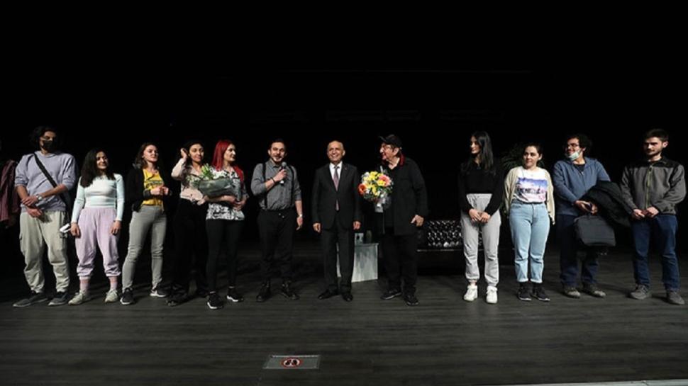 Ankara Yenimahalle'nin tiyatro festivalinde kapanýþ Ali Poyrazoðlu'ndan