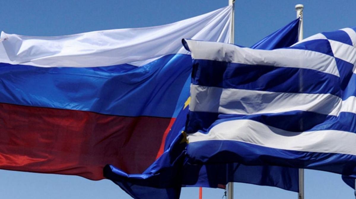 Yunanistan'dan Rus diplomat kararı