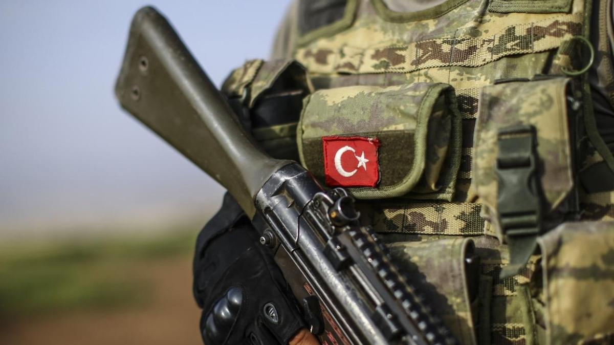 MSB: Barış Pınarı bölgesine saldırı hazırlığında olan 3 PKK/YPG'li terörist etkisiz hâle getirildi