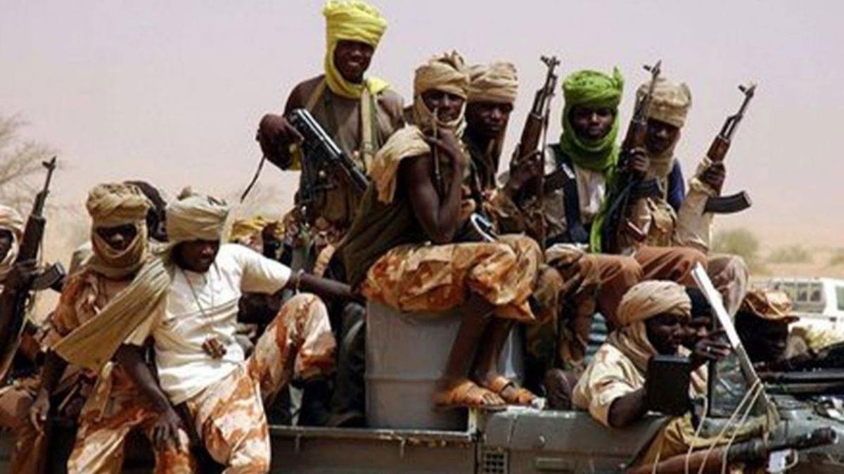 Sudan'daki kabile atmalarnda korkun bilano! 100' akn kii ld