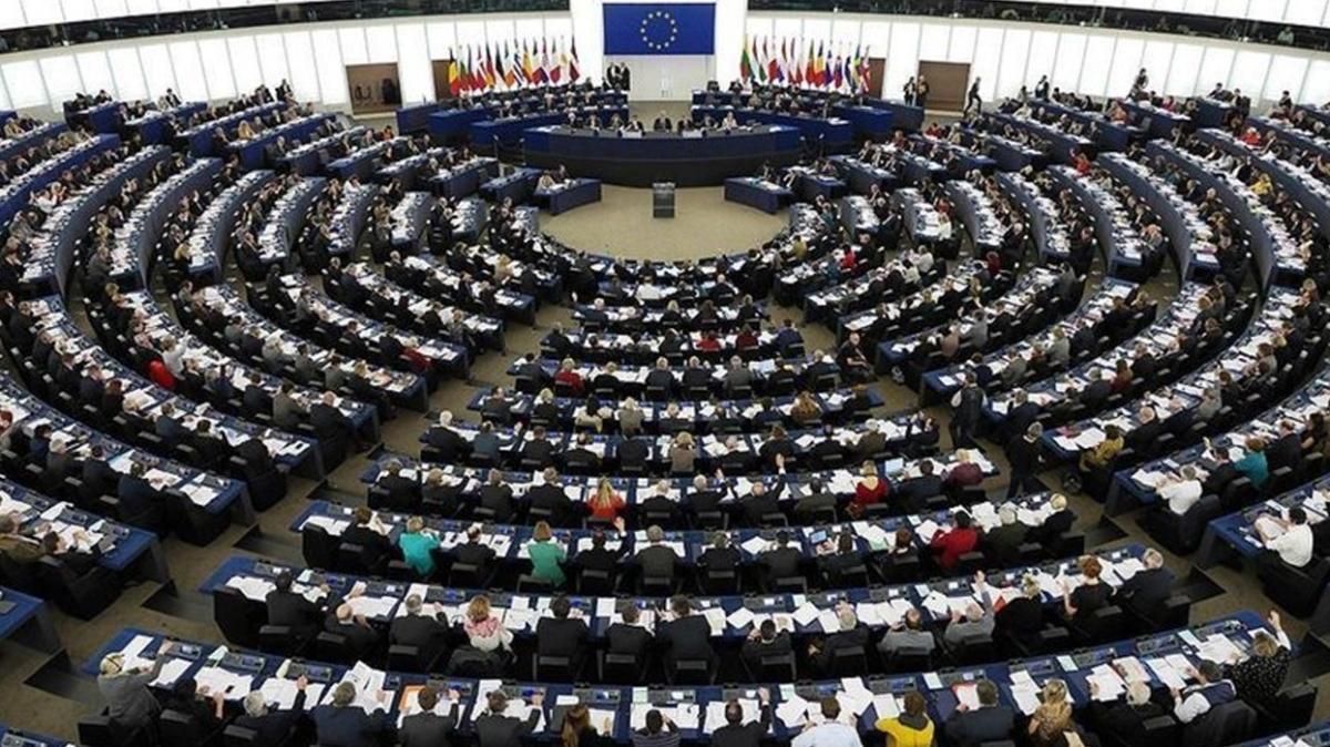 Avrupa Parlamentosundan Tunus'a ar