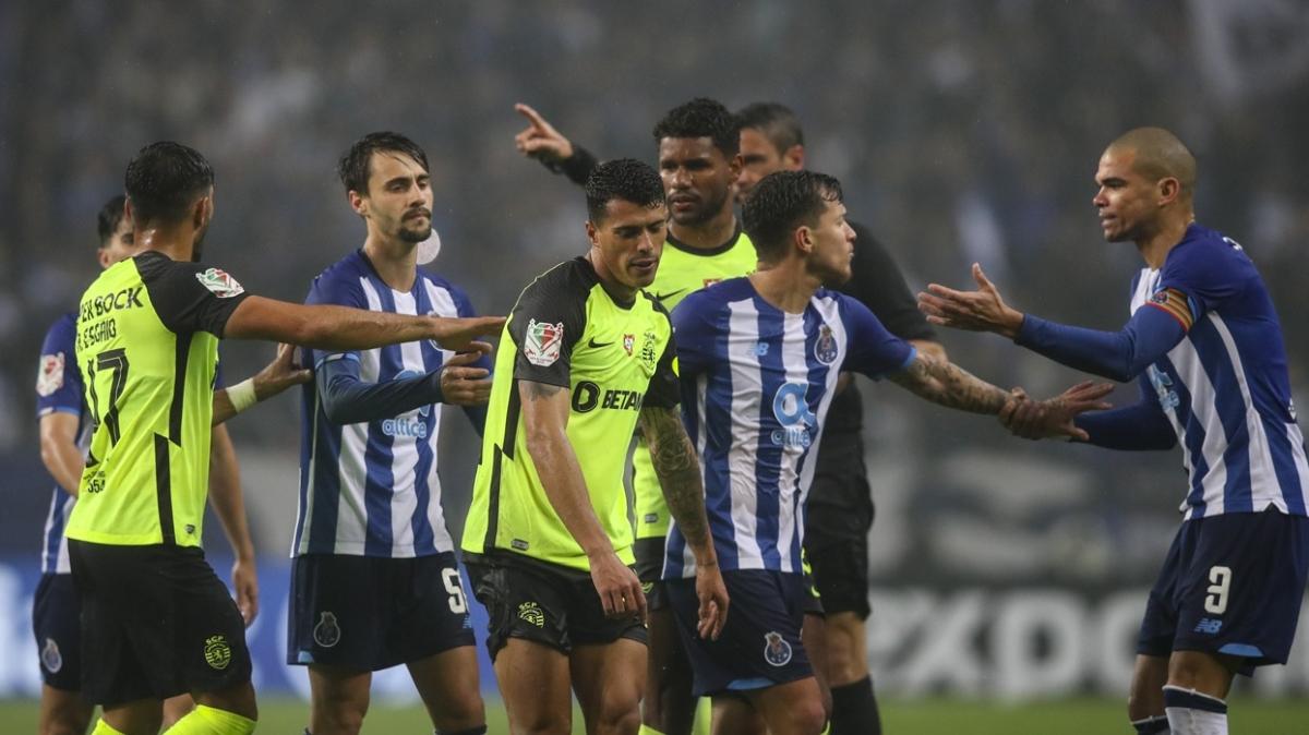 Porto, Sporting'i 2 mata da yenerek kupada finale kt