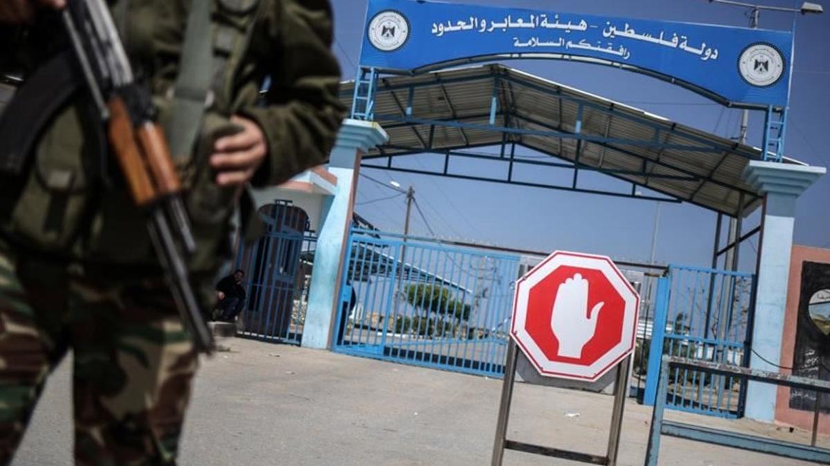 İsrail ile Gazze arasındaki sınır kapısı kapatıldı