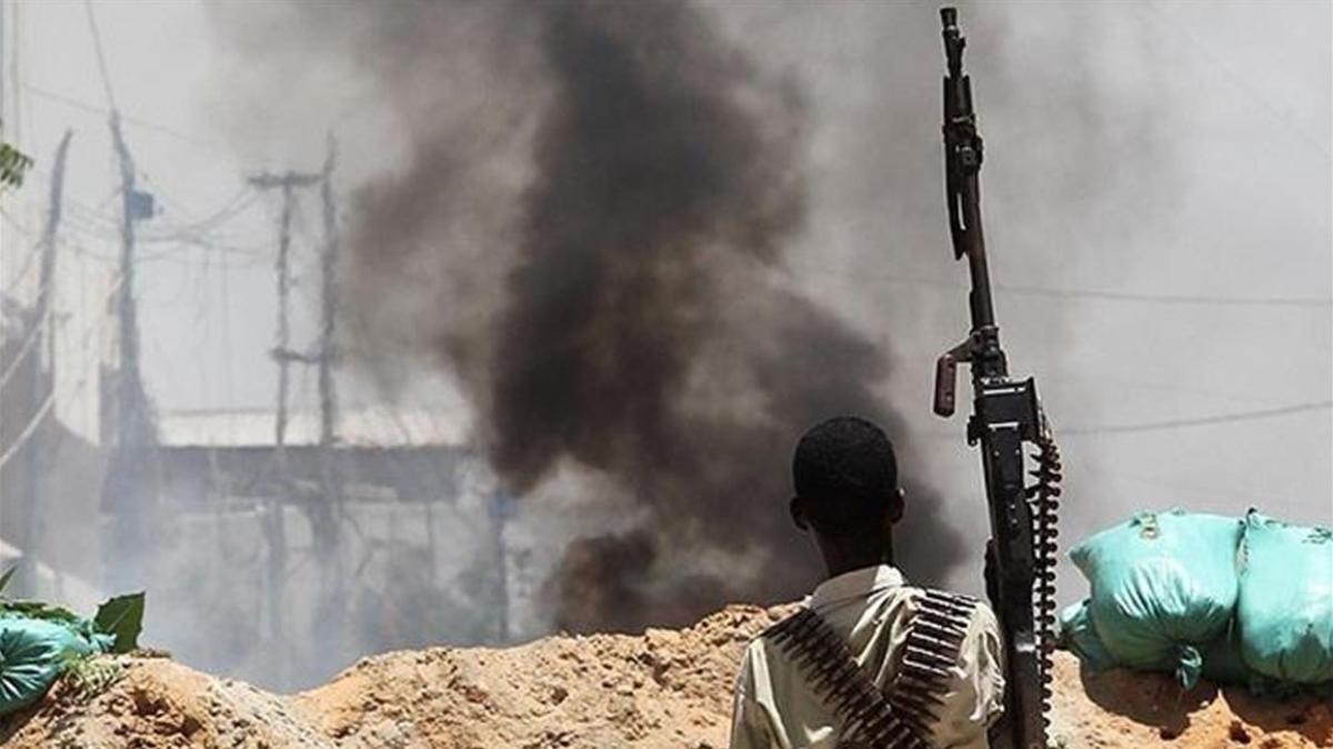 Nijerya'da terör örgütleri çatıştı: 34 ölü