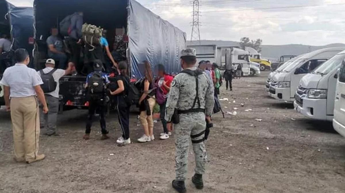 Meksika'da ABD'ye gemeye alan binlerce kii yakaland