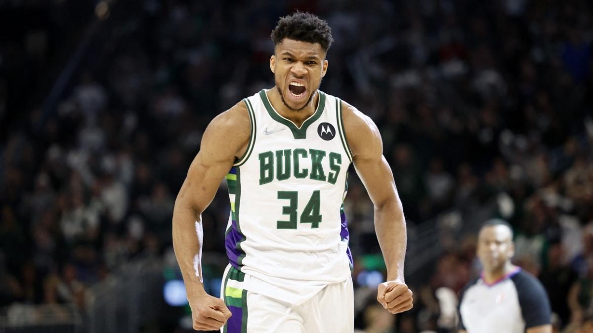 Antetokounmpo byle istedi! Milwaukee Bucks seride 2-1 ne geti