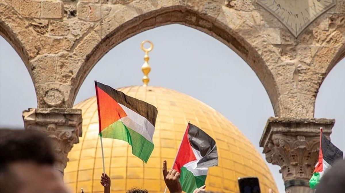 İsrail tarafından Filistin topraklarında uygulanan kapatma ikinci kez uzatılacak