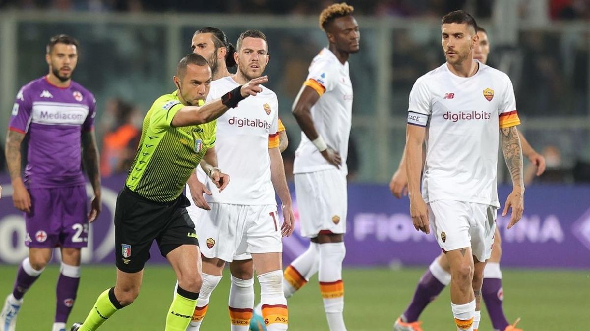 Fiorentina'dan Mourinho'lu Roma'ya souk du