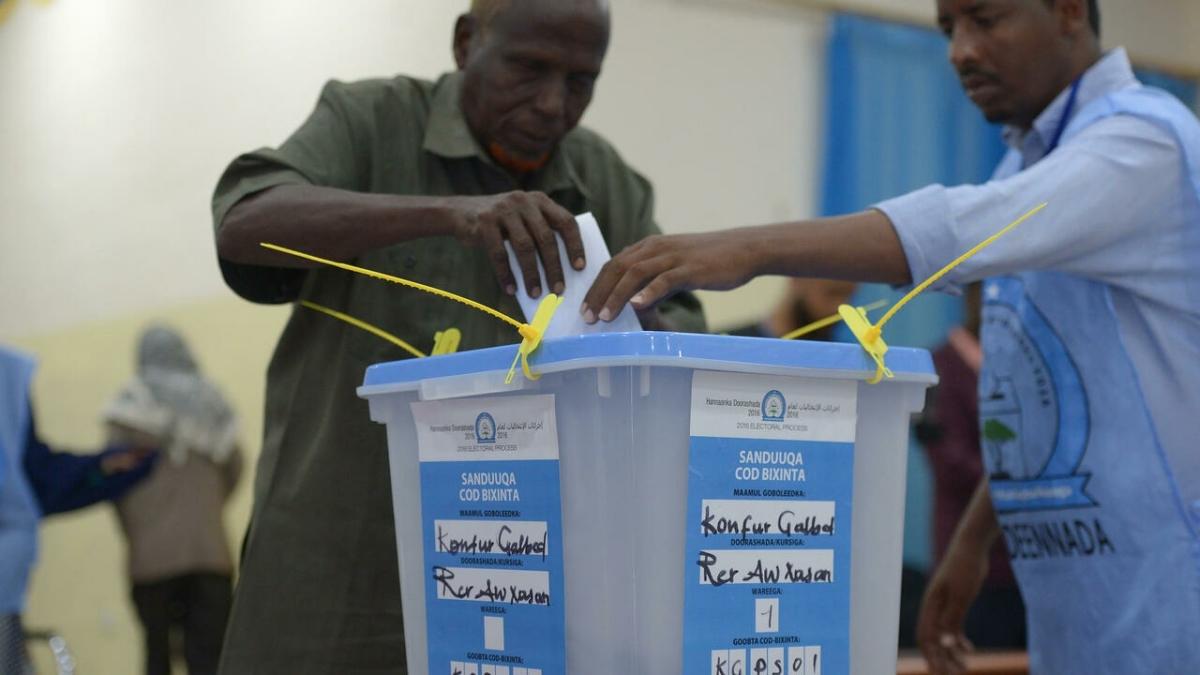 Somali'de 32 aday cumhurbakanl iin yaracak