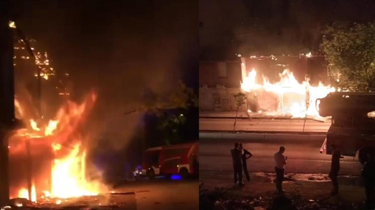 Ankara'da korkutan yangın... İki katlı bina kullanılamaz hale geldi