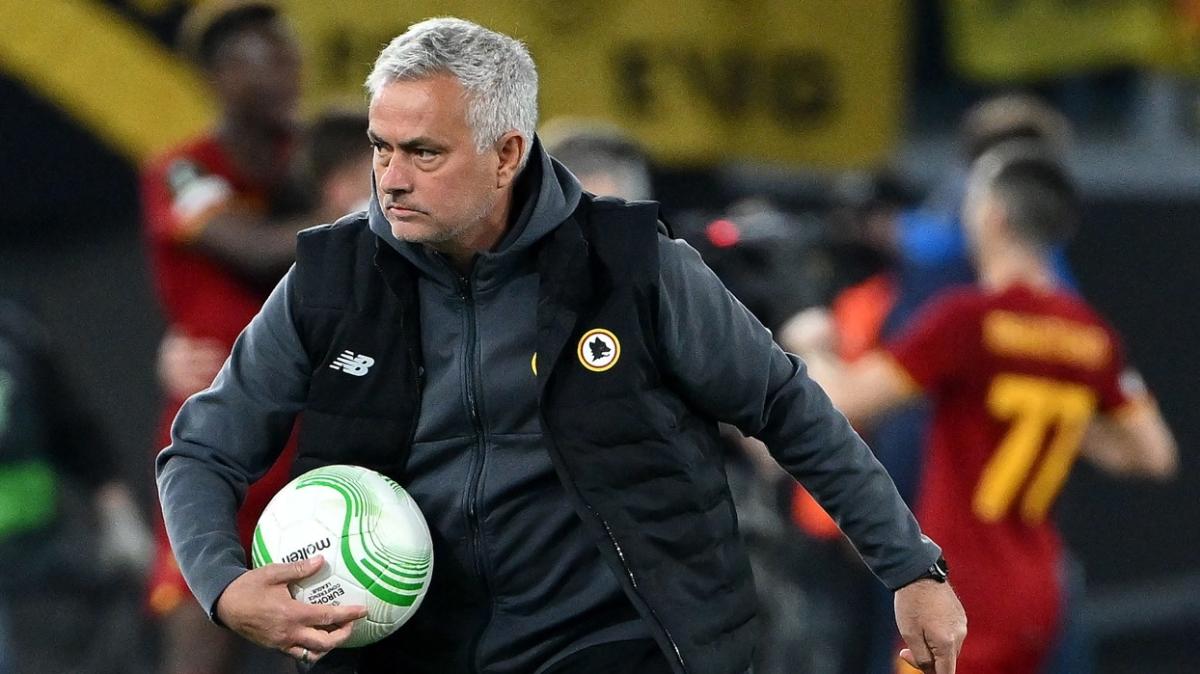 Fenerbahe'nin bana talih kuu kondu! Jose Mourinho Kim'i istiyor