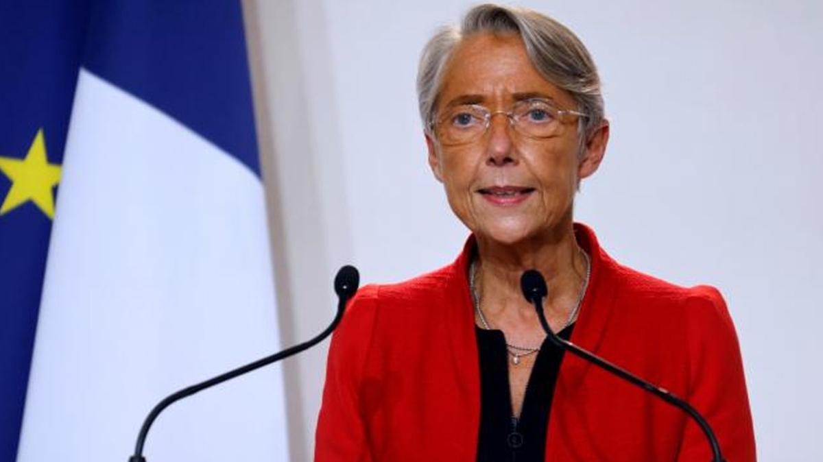 Fransa'da yeni Başbakan Borne oldu