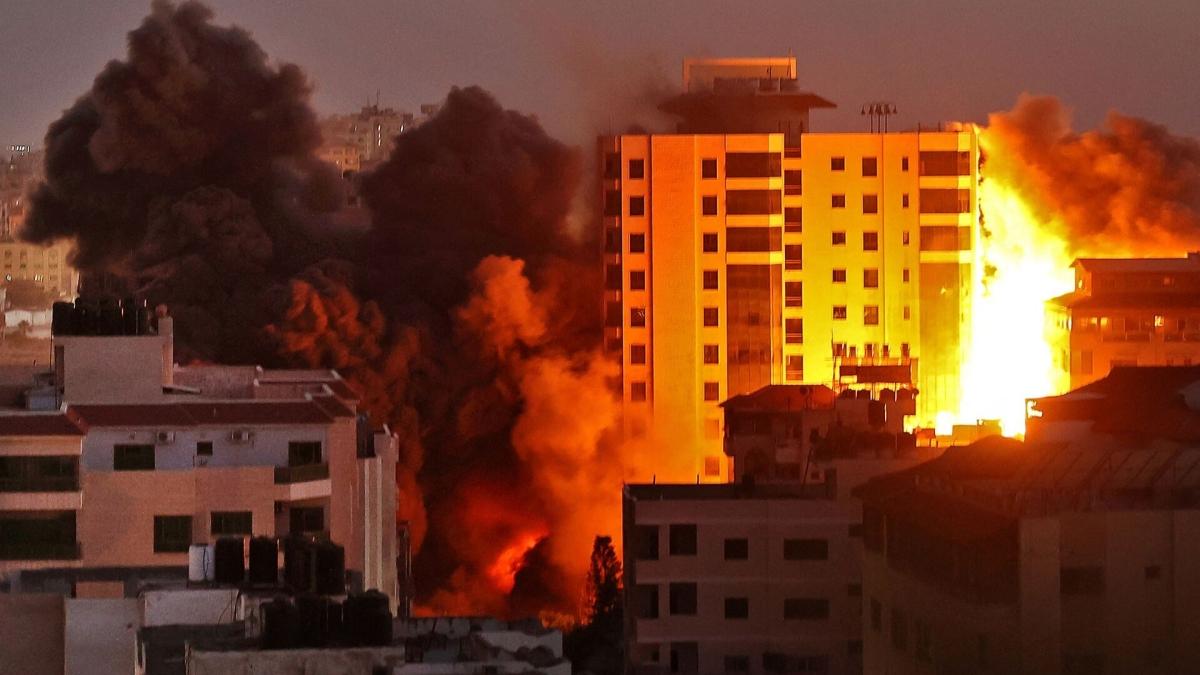 İsrail'in geçen sene saldırdığı Gazze'de yaralar sarılıyor