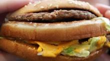 McDonald's'a 'reklamlarında hamburgerleri olduğundan büyük gösterdiği için' dava açıldı
