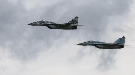 Rusya açıkladı: Ukrayna'ya ait savaş uçağı düşürüldü
