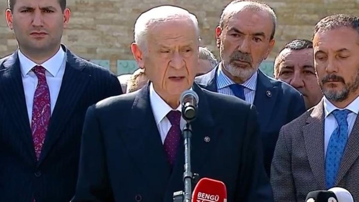 MHP Genel Bakan Baheli ehitler Ant'n ziyaret etti: "ehitlerimizin yzn kara karmayacaz"