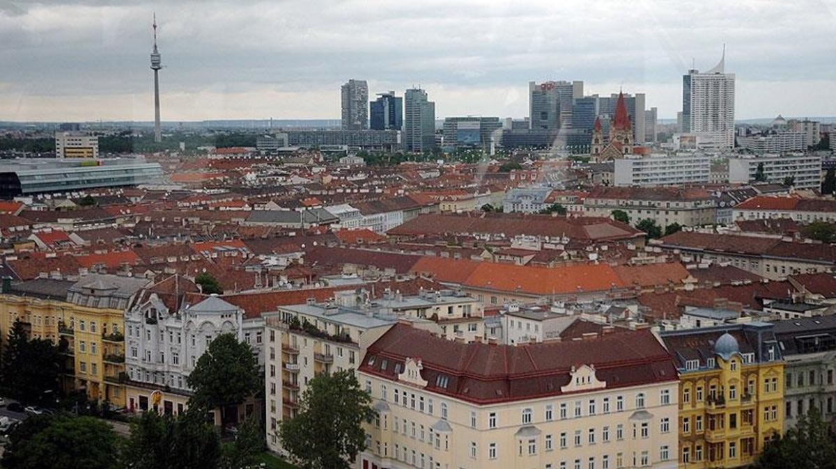 Avusturya'da korkutan rapor... Mslmanlara ynelik 1061 rk saldr