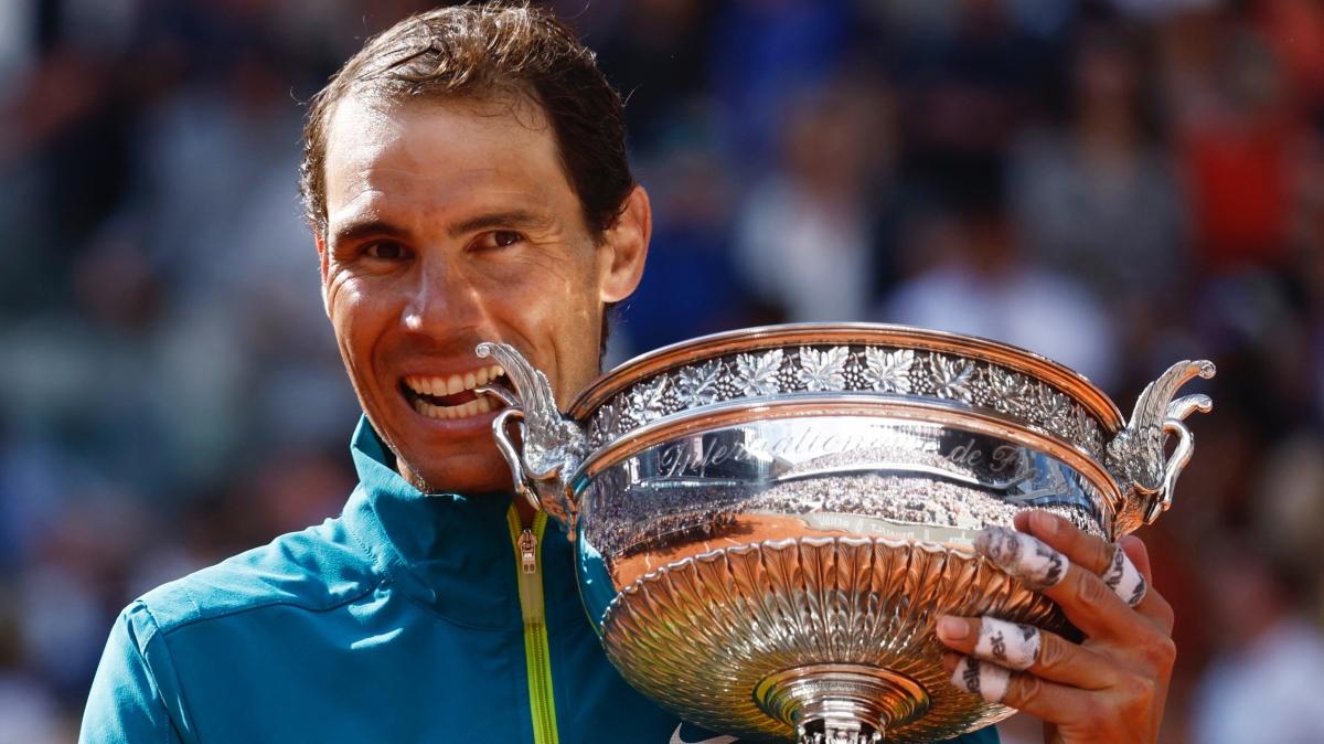 Rafael Nadal birok ilke imza att! Baarya doymuyor...