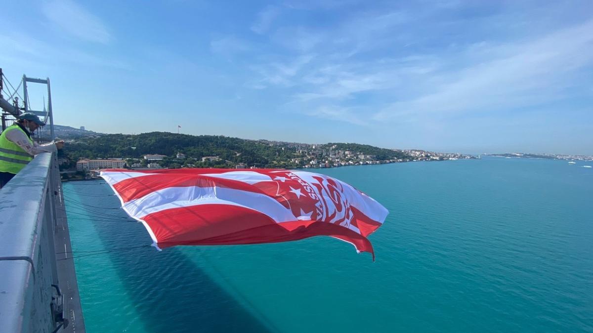 Sivasspor bayra boazda dalgalanmaya balad