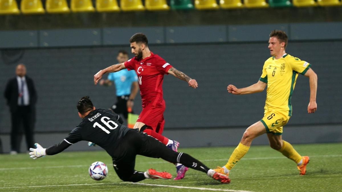 lk Milli manda 2 gol atan Doukan Sinik'ten aklama geldi