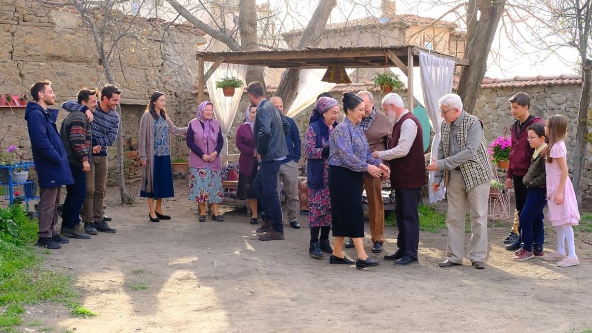 Ayrlklarn ara kt Gnl Da'ndan fenomen diziye bomba transfer! Bu karakteri ok farkl olacak...