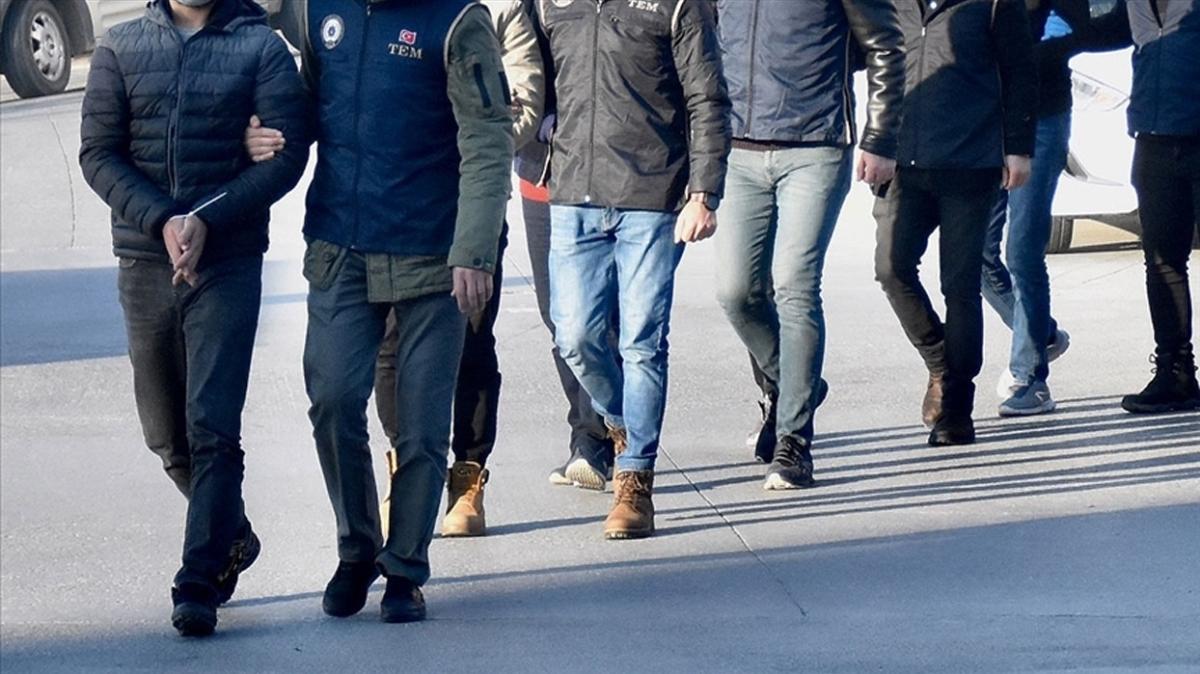 Edirne'de FET operasyonu: Yunanistan'a kamaya alan iki zanl yakaland