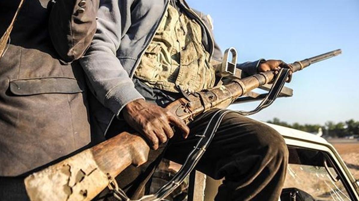 Nijer'de terr saldrs: 8 asker ld, 33 asker yaraland