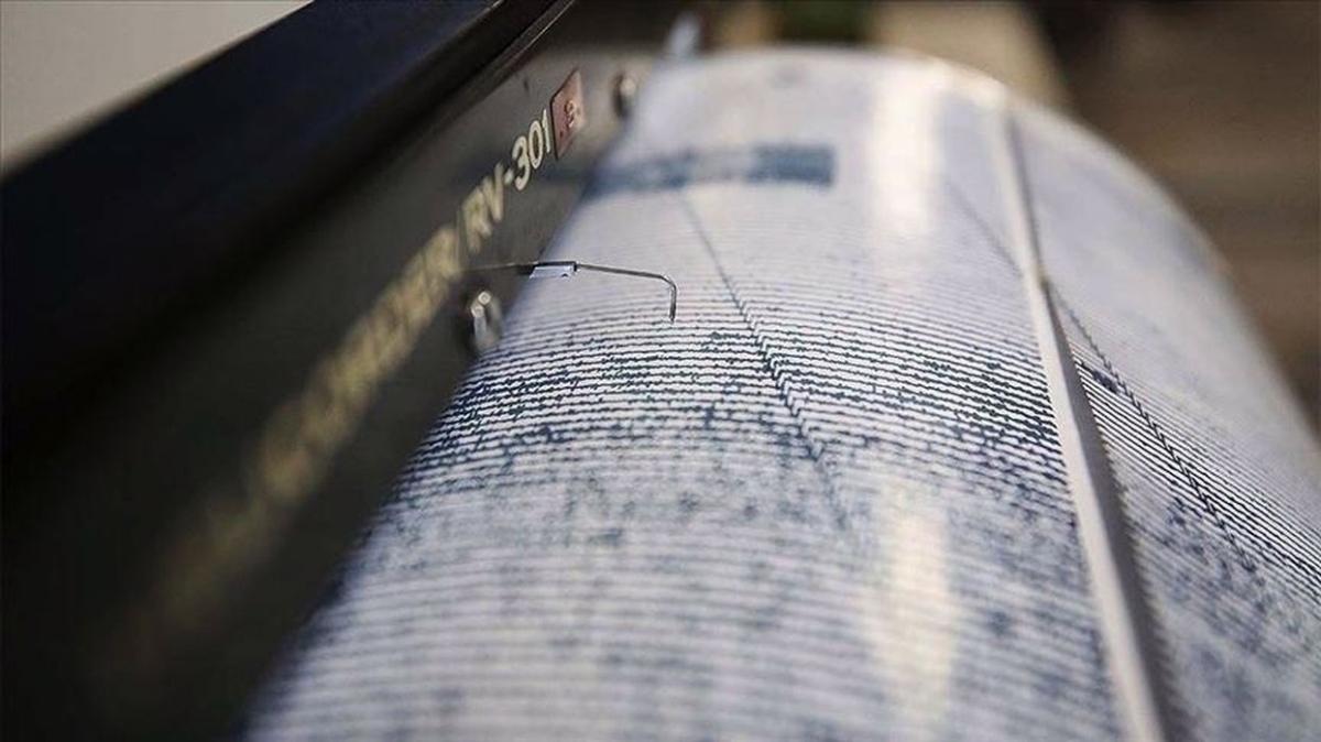 Ege Denizi'nde 4.7'lik deprem