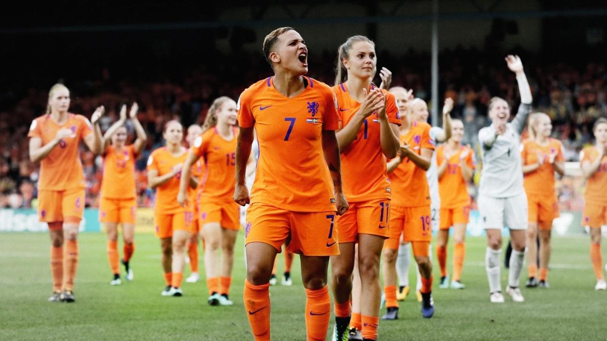 Hollanda futbolunda devrim