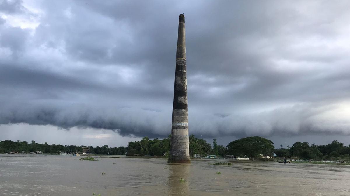 Banglade'te sel felaketi: 73 kii hayat kaybetti