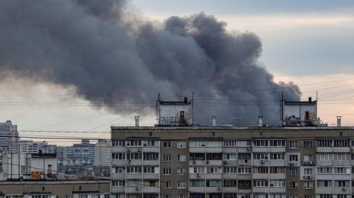 Rusya'dan Ukrayna'nn bakenti Kiev'e fze saldrs