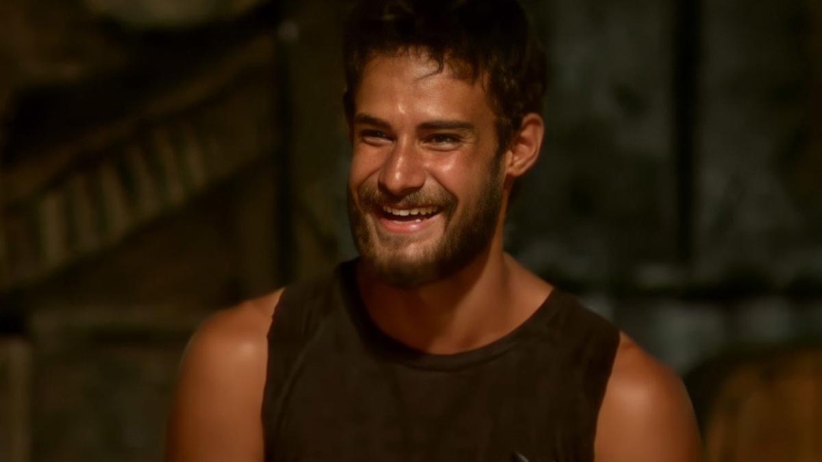 Survivor'da byk finalin 4 aday belli oldu! Ak- Memnu'nun Blent'i Batuhan Karacakaya ampiyonlua ok yakn