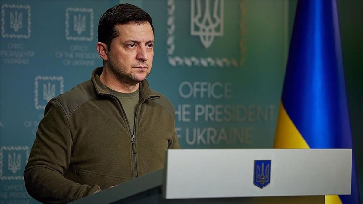 Ukrayna Devlet Bakan Zelenski: 'Suriye ile ilikileri kestik'