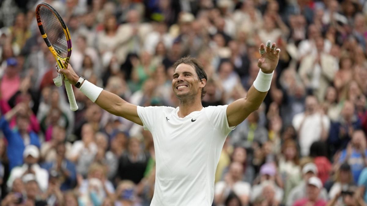 Rafael Nadal, Wimbledon'da doludizgin yoluna devam etti!