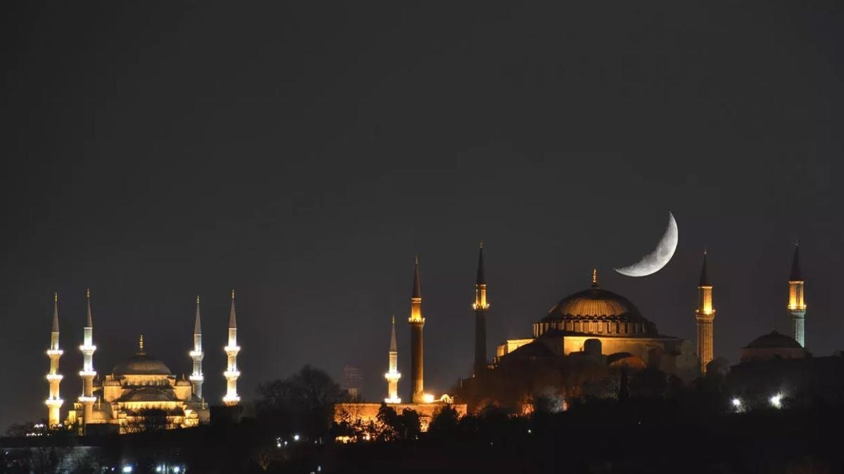 Arefe gn ne zaman, bu cuma m" Arefe yarm gn m, tam gn m tatil" 